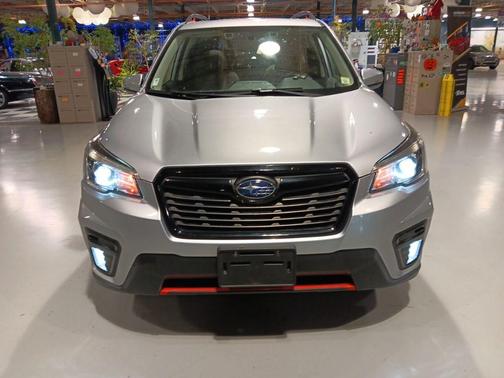 Ice Silver Metallic 2019 Subaru Forester Sport