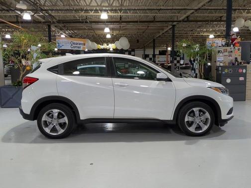 2022 Honda HR-V LX