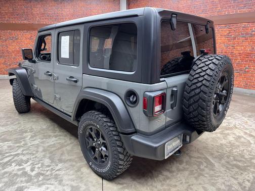 Sting Gray Clearcoat 2022 Jeep Wrangler Unlimited Sport