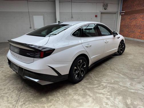 White 2024 Hyundai SONATA SEL