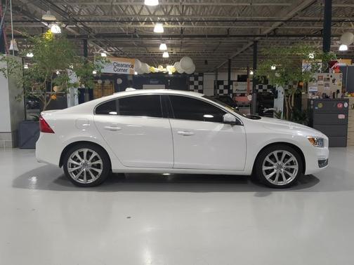 2018 Volvo S60 Inscription T5