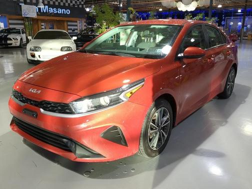 2023 Kia Forte LXS