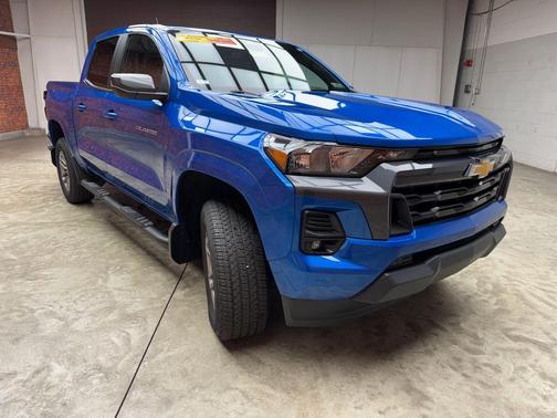 Glacier Blue Metallic 2023 Chevrolet Colorado LT