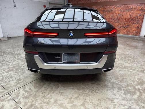 2021 BMW X6 xDrive40i