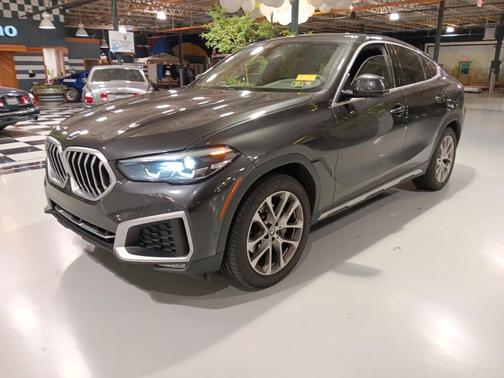 2021 BMW X6 xDrive40i