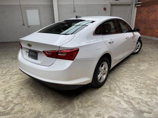2021 Chevrolet Malibu 1LS