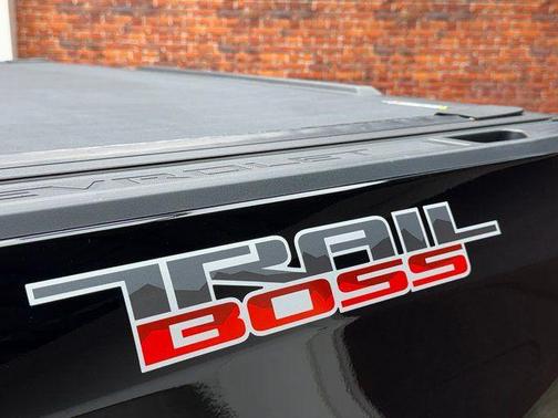 2022 Chevrolet Silverado 1500 Limited Custom Trail Boss
