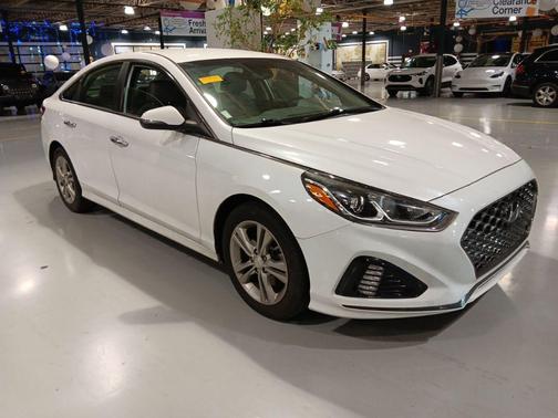 Quartz White Pearl 2019 Hyundai SONATA SEL