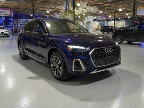 2022 Audi Q5 45 S line quattro Premium
