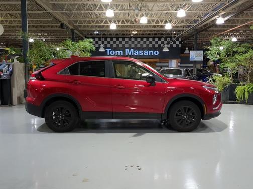 2024 Mitsubishi Eclipse Cross LE