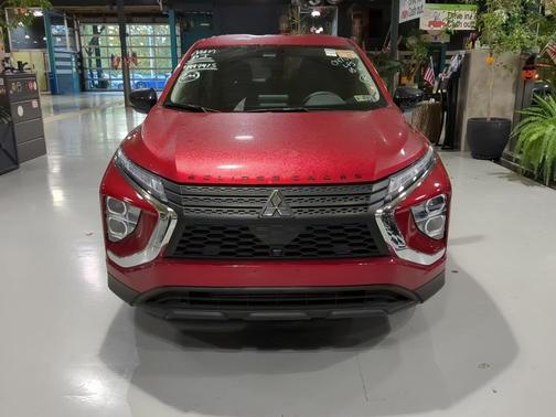 2024 Mitsubishi Eclipse Cross LE