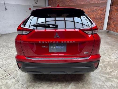 2024 Mitsubishi Eclipse Cross LE