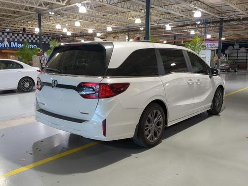 2023 Honda Odyssey Touring