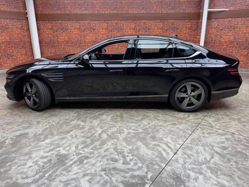 Black 2023 Genesis G80 3.5T
