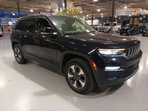 Midnight Sky 2022 Jeep Grand Cherokee 4xe Base