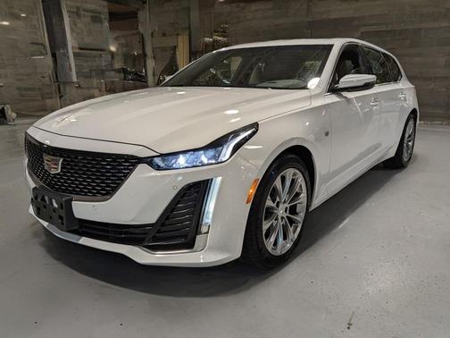 2022 Cadillac CT5 Premium Luxury RWD