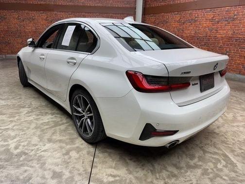 2020 BMW 330 i xDrive