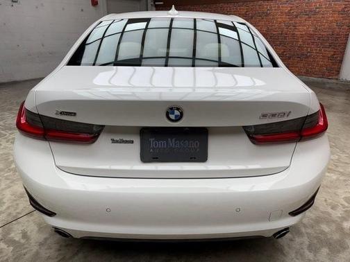 2020 BMW 330 i xDrive