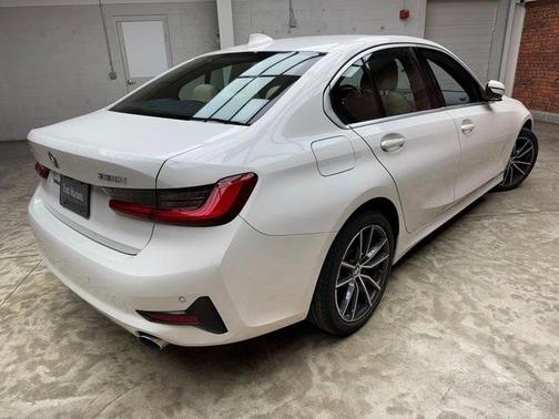 2020 BMW 330 i xDrive