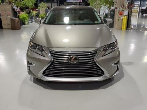 2017 Lexus ES 350 Base
