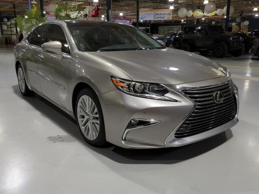 2017 Lexus ES 350 Base