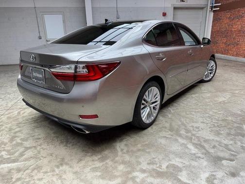 2017 Lexus ES 350 Base