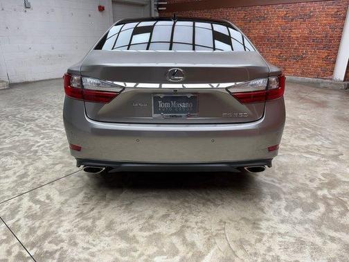 2017 Lexus ES 350 Base