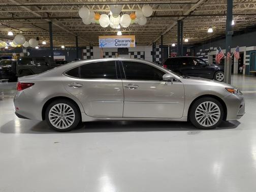 2017 Lexus ES 350 Base