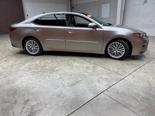 2017 Lexus ES 350 Base