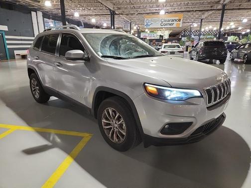 2021 Jeep Cherokee Latitude Lux