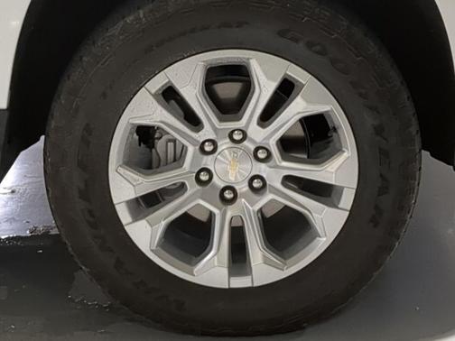 Summit White 2024 Chevrolet Silverado 1500 LTZ