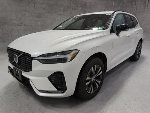 2024 Volvo XC60 B5 Core