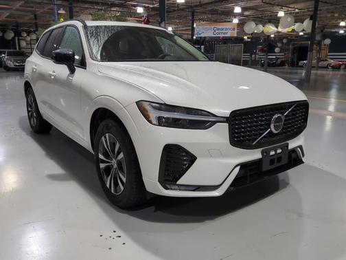 2024 Volvo XC60 B5 Core
