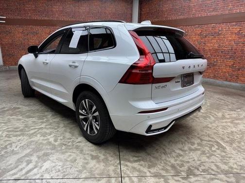 2024 Volvo XC60 B5 Core
