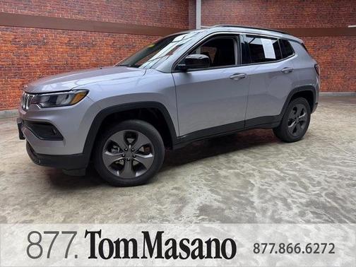 2022 Jeep Compass Latitude Lux