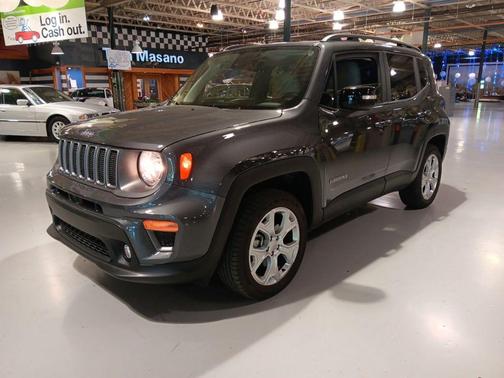 Graphite Gray 2022 Jeep Renegade Limited