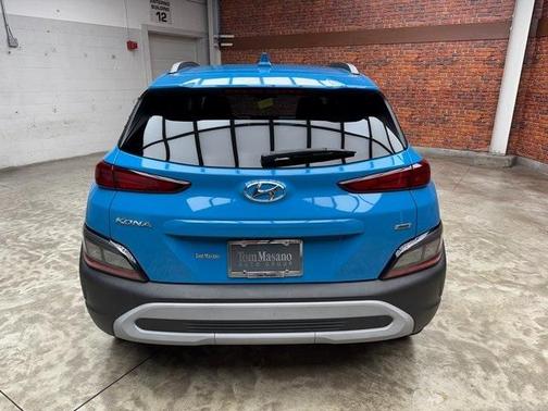 2023 Hyundai KONA SEL