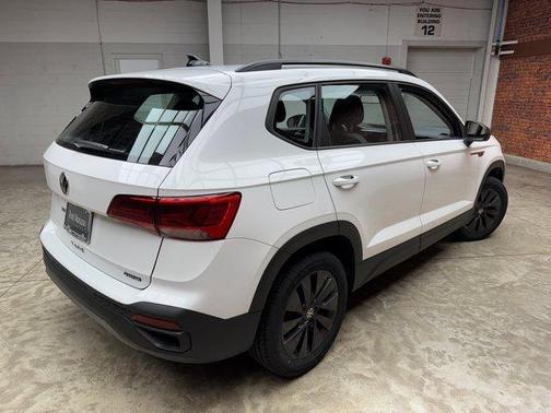 2022 Volkswagen Taos 1.5T S