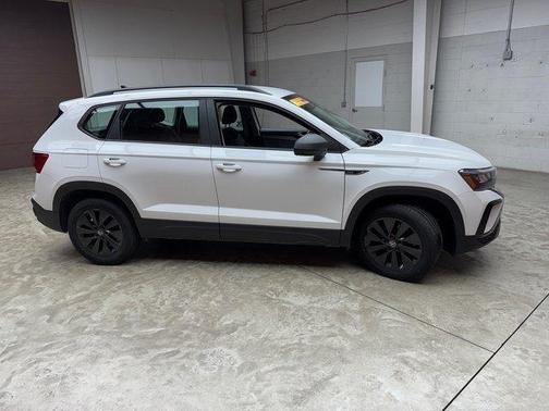 2022 Volkswagen Taos 1.5T S