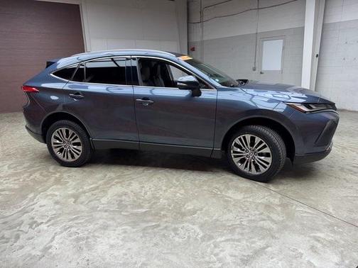 2023 Toyota Venza Limited