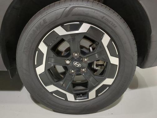 Phantom Black 2024 Hyundai SANTA FE SEL