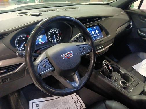 Crystal White 2021 Cadillac XT4 Premium Luxury