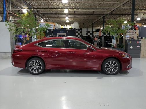 2021 Lexus ES 250 250