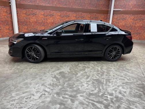2022 Acura ILX Premium & A-SPEC Packages