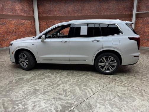 2023 Cadillac XT6 Premium Luxury AWD