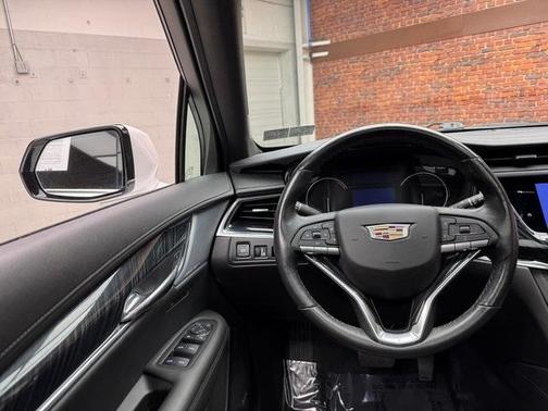 2023 Cadillac XT6 Premium Luxury AWD