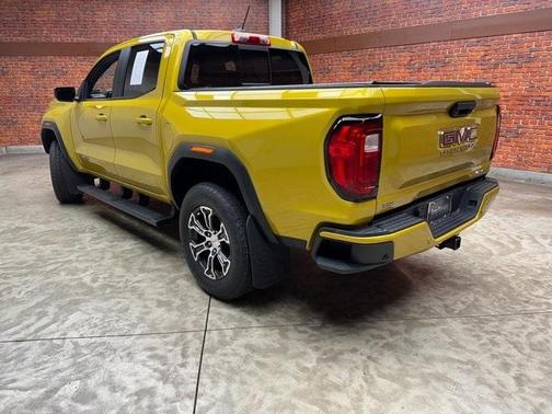 2023 GMC Canyon AT4