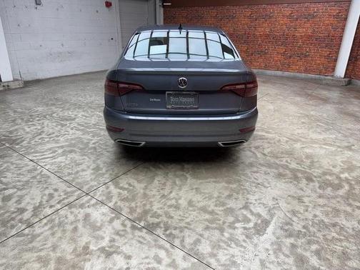 2021 Volkswagen Jetta 1.4T R-Line