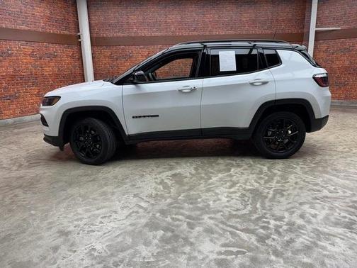 2022 Jeep Compass Altitude