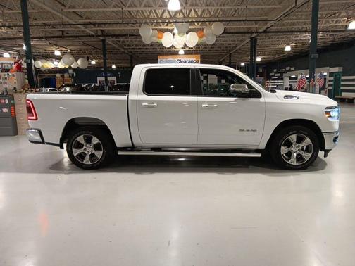 Bright White Clearcoat 2023 RAM 1500 Laramie